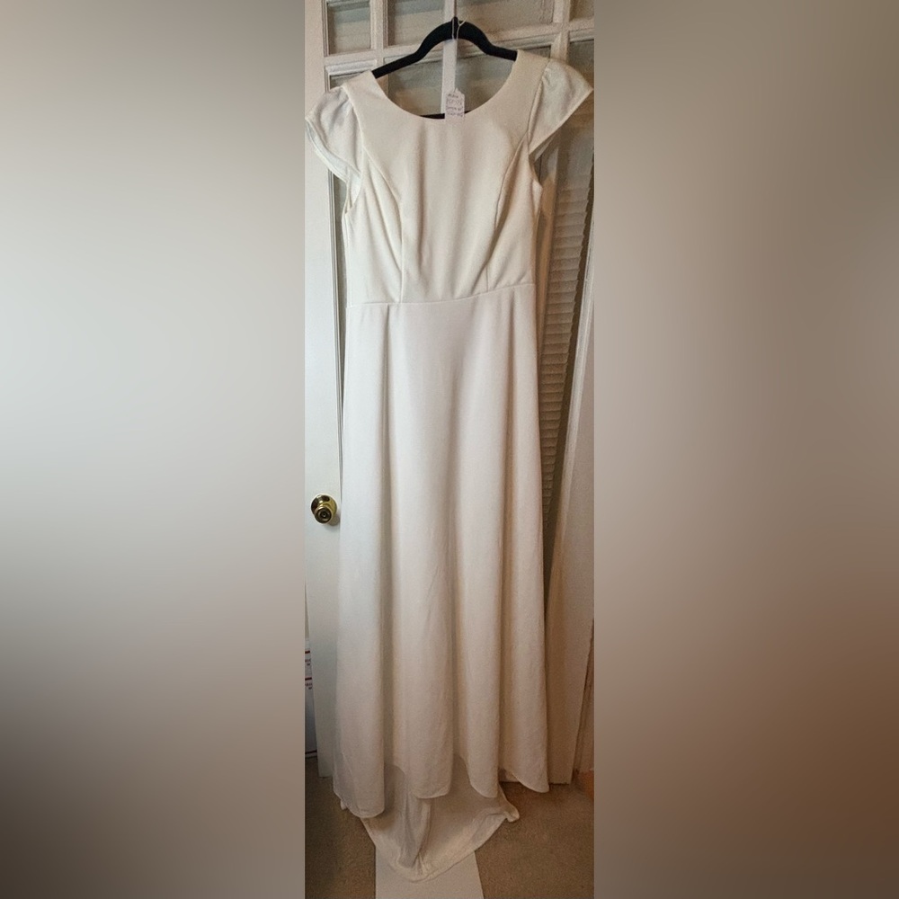 Lulus Ruffle Sleeve Dress With Train-Medium
